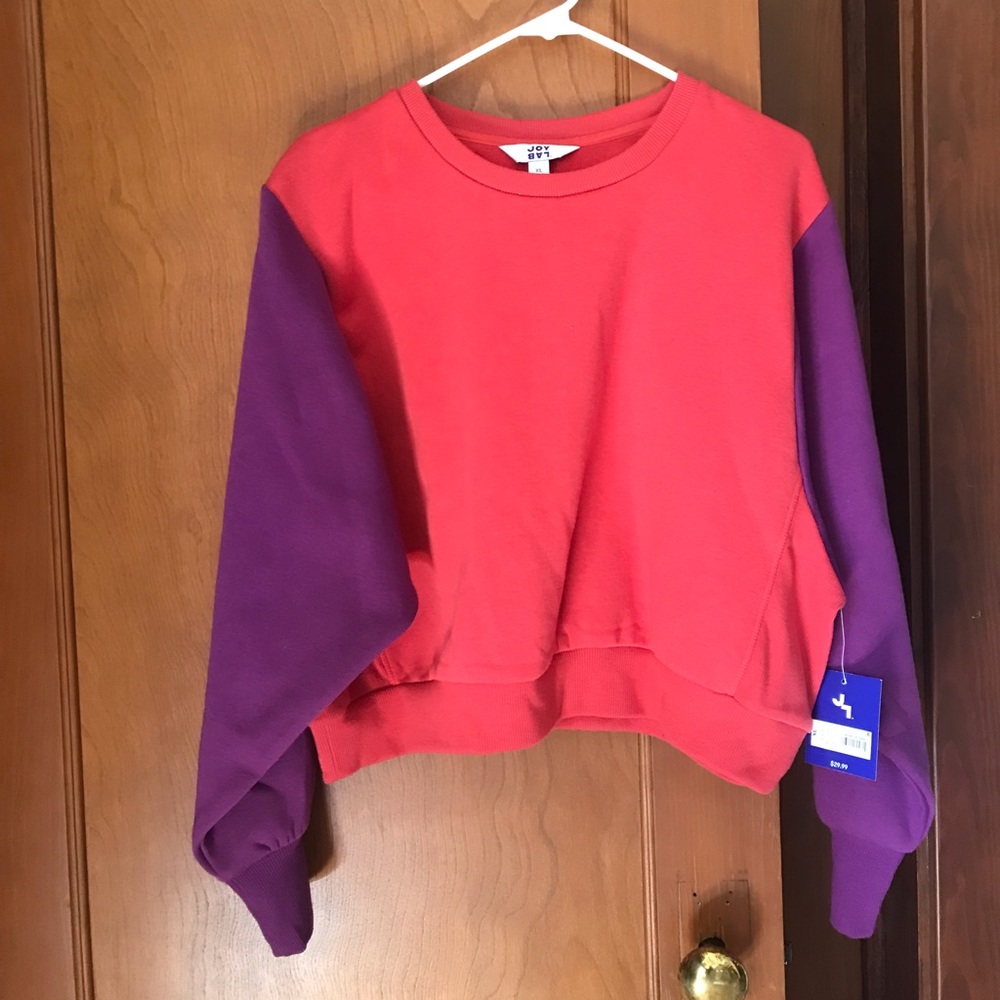 NWT Joy Lab XL Red & Purple Crop Sweatshirt